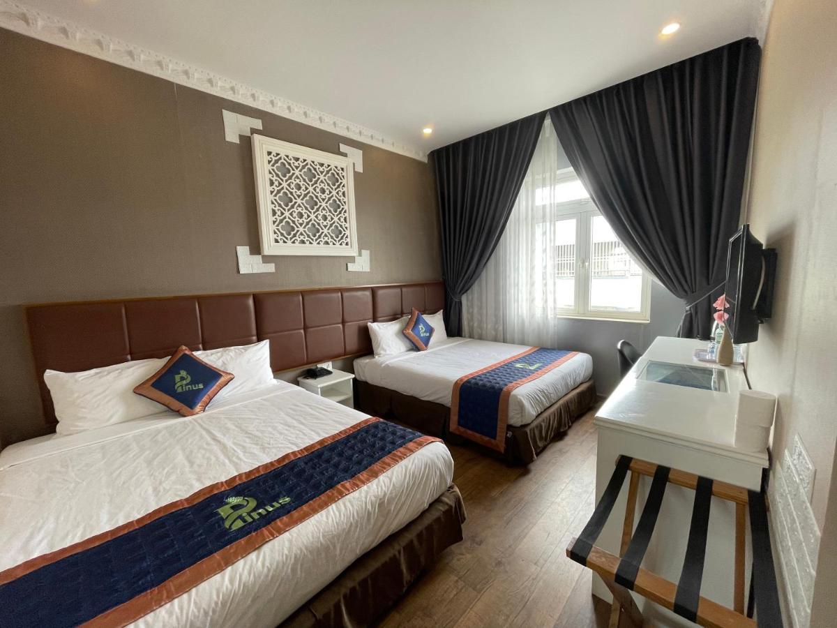Pinus Hotel Da Lat Esterno foto