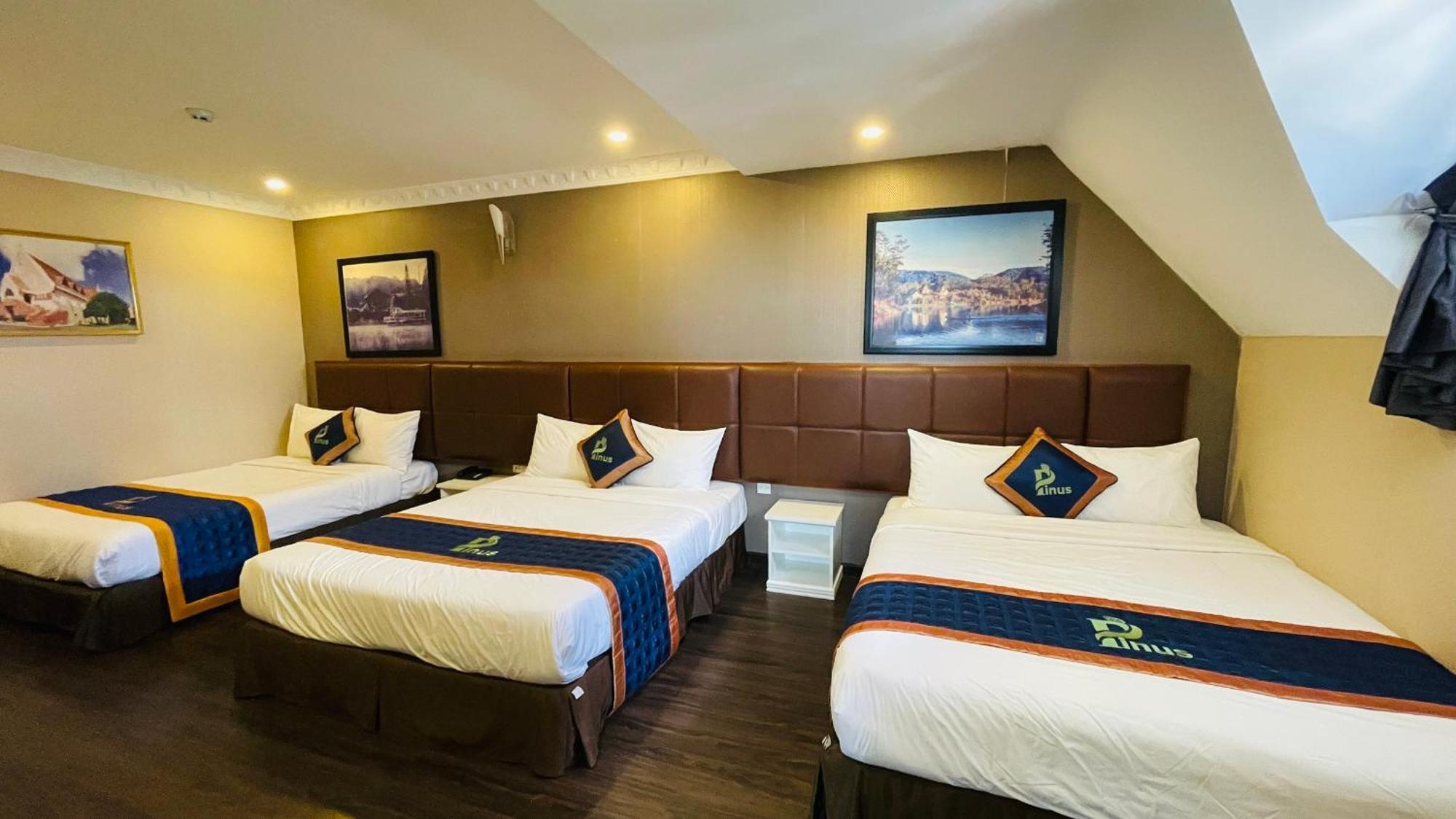 Pinus Hotel Da Lat Esterno foto