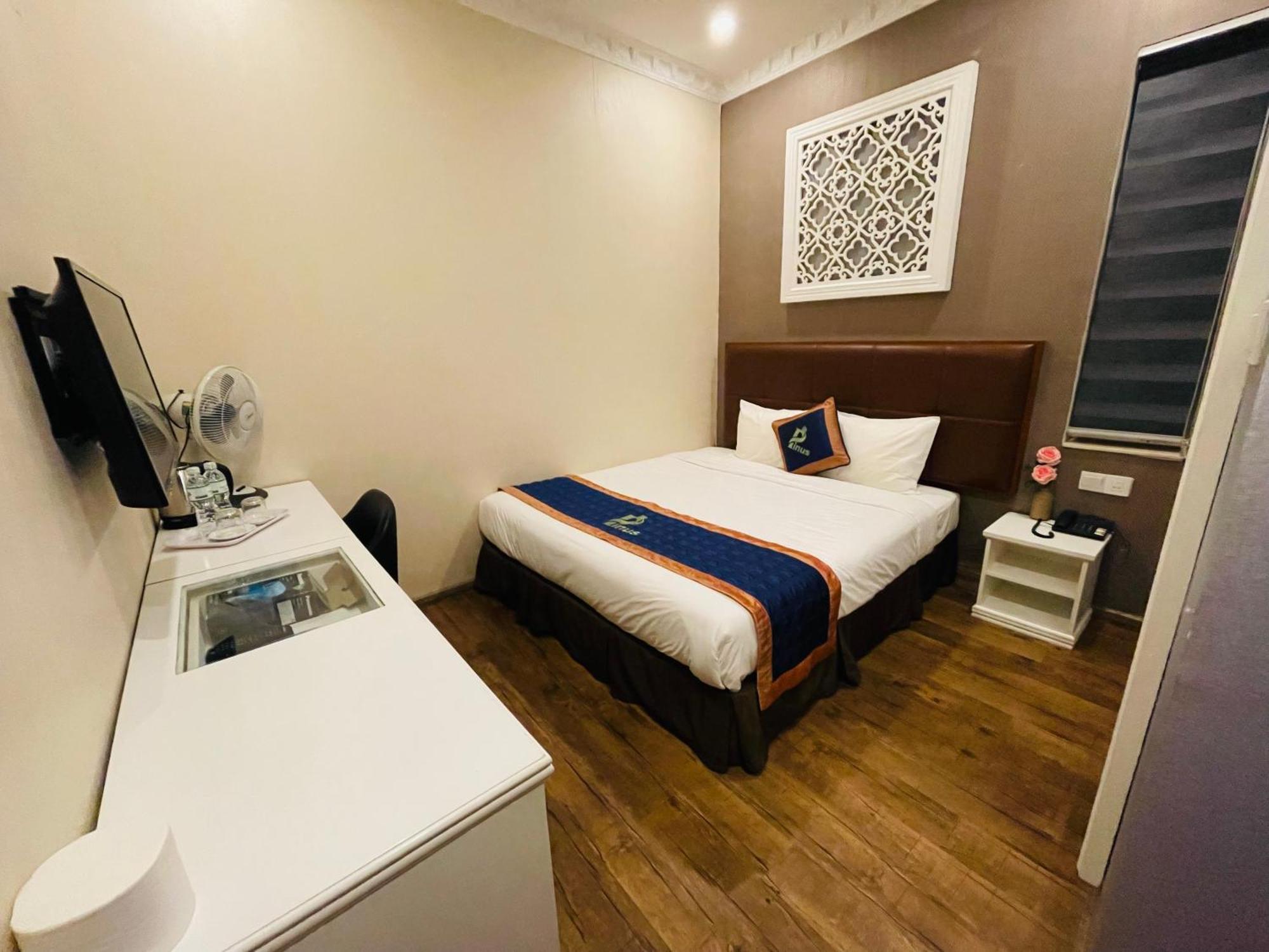 Pinus Hotel Da Lat Esterno foto