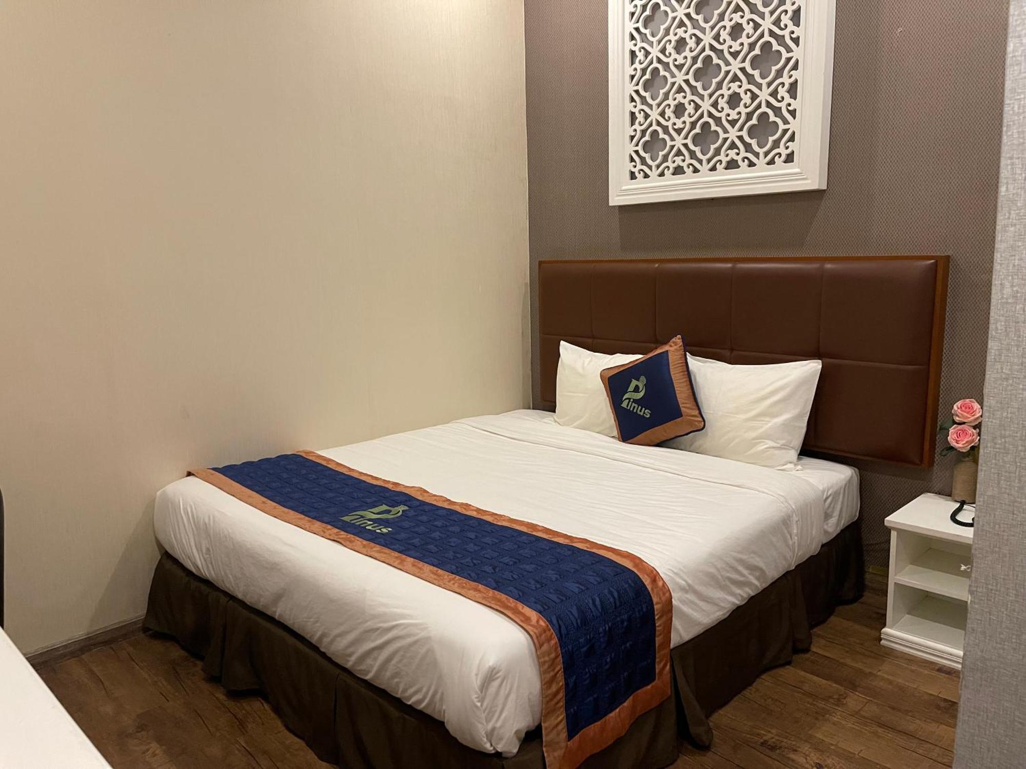 Pinus Hotel Da Lat Esterno foto