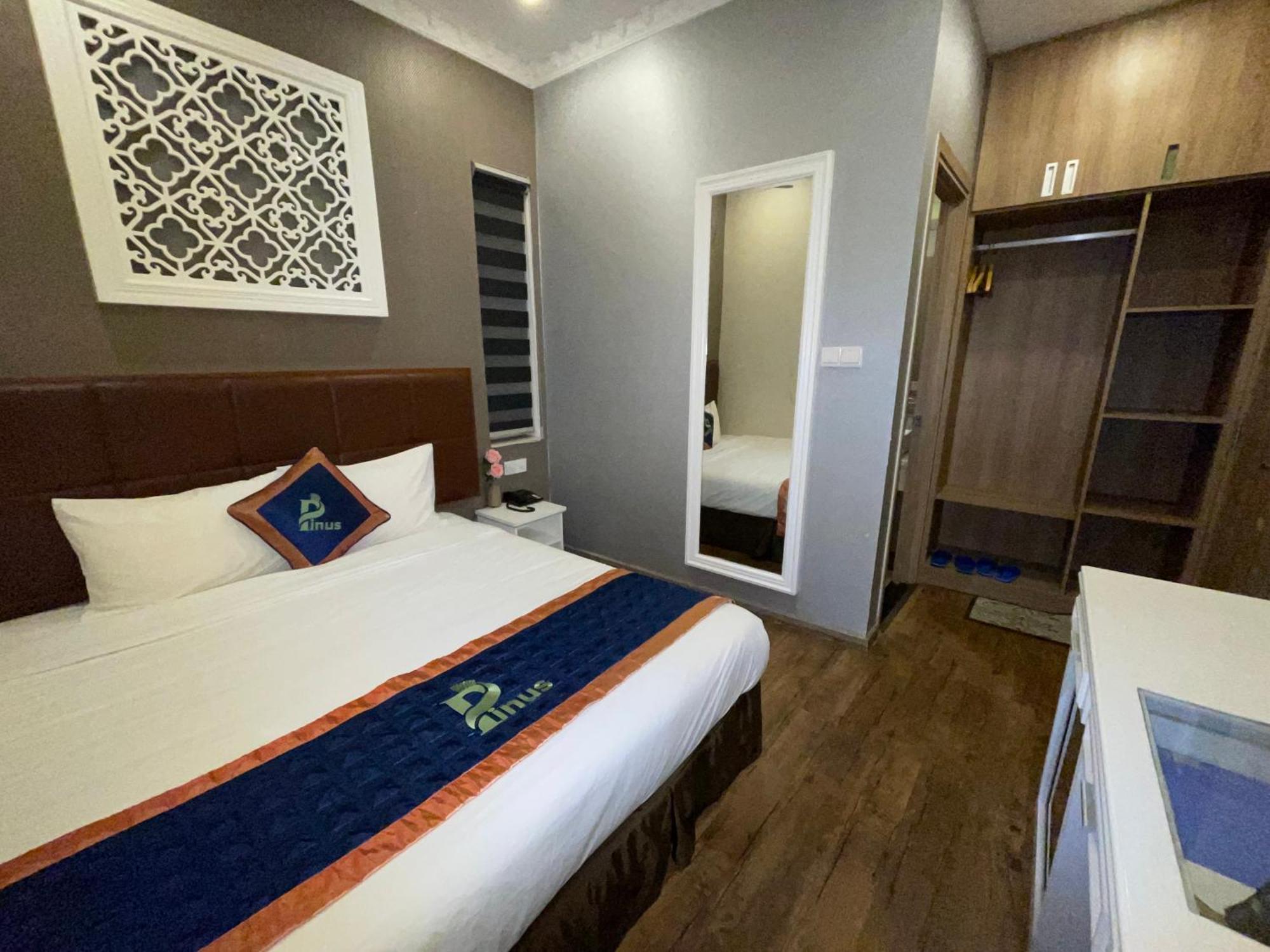 Pinus Hotel Da Lat Esterno foto