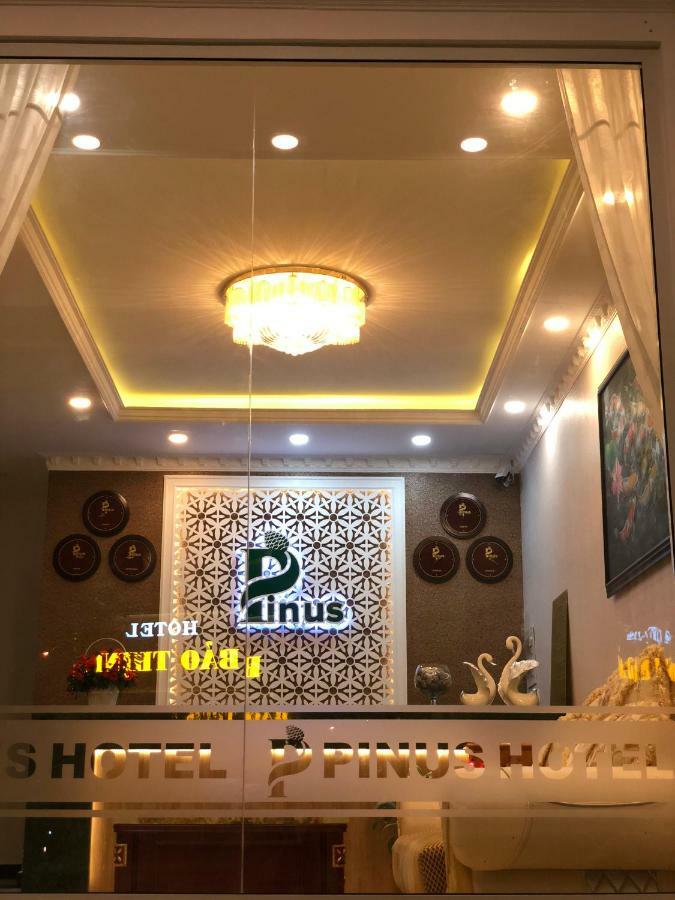 Pinus Hotel Da Lat Esterno foto