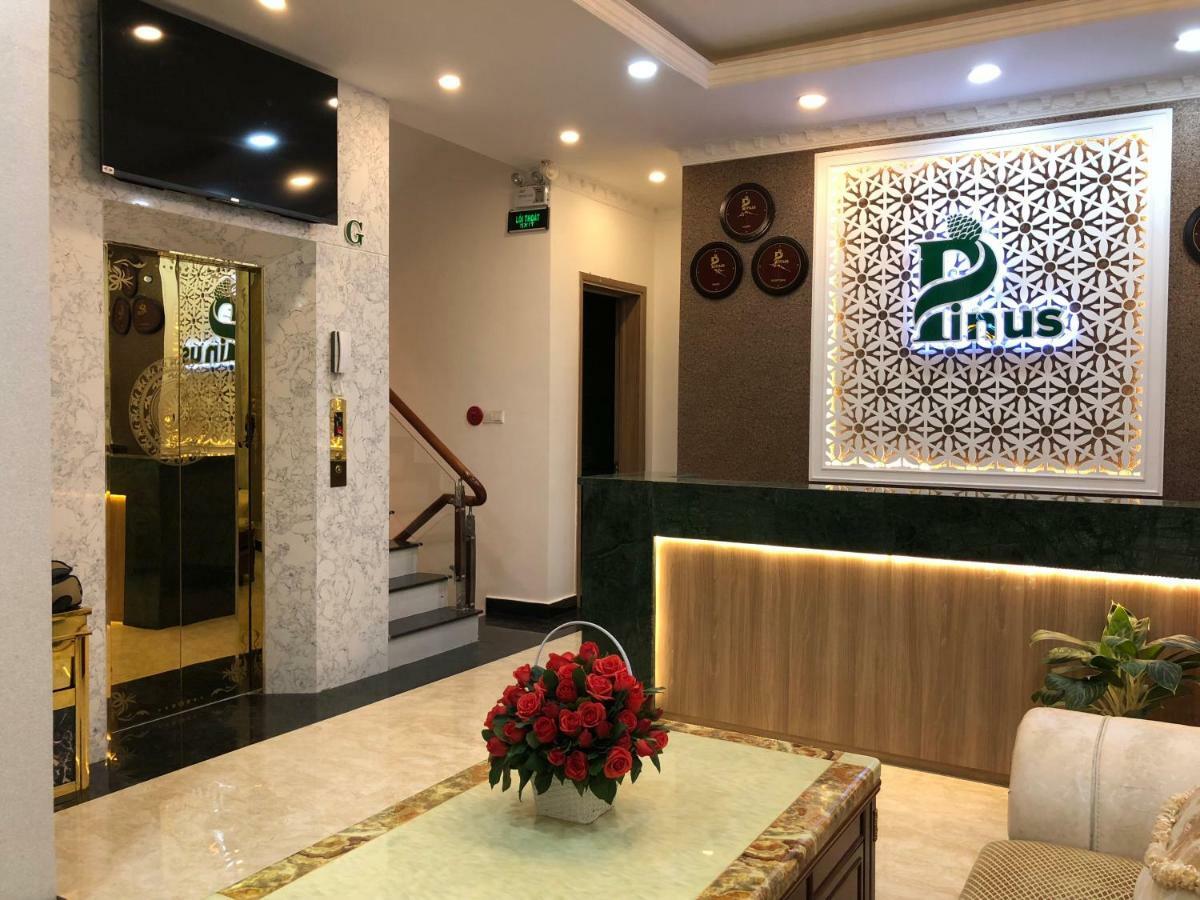 Pinus Hotel Da Lat Esterno foto